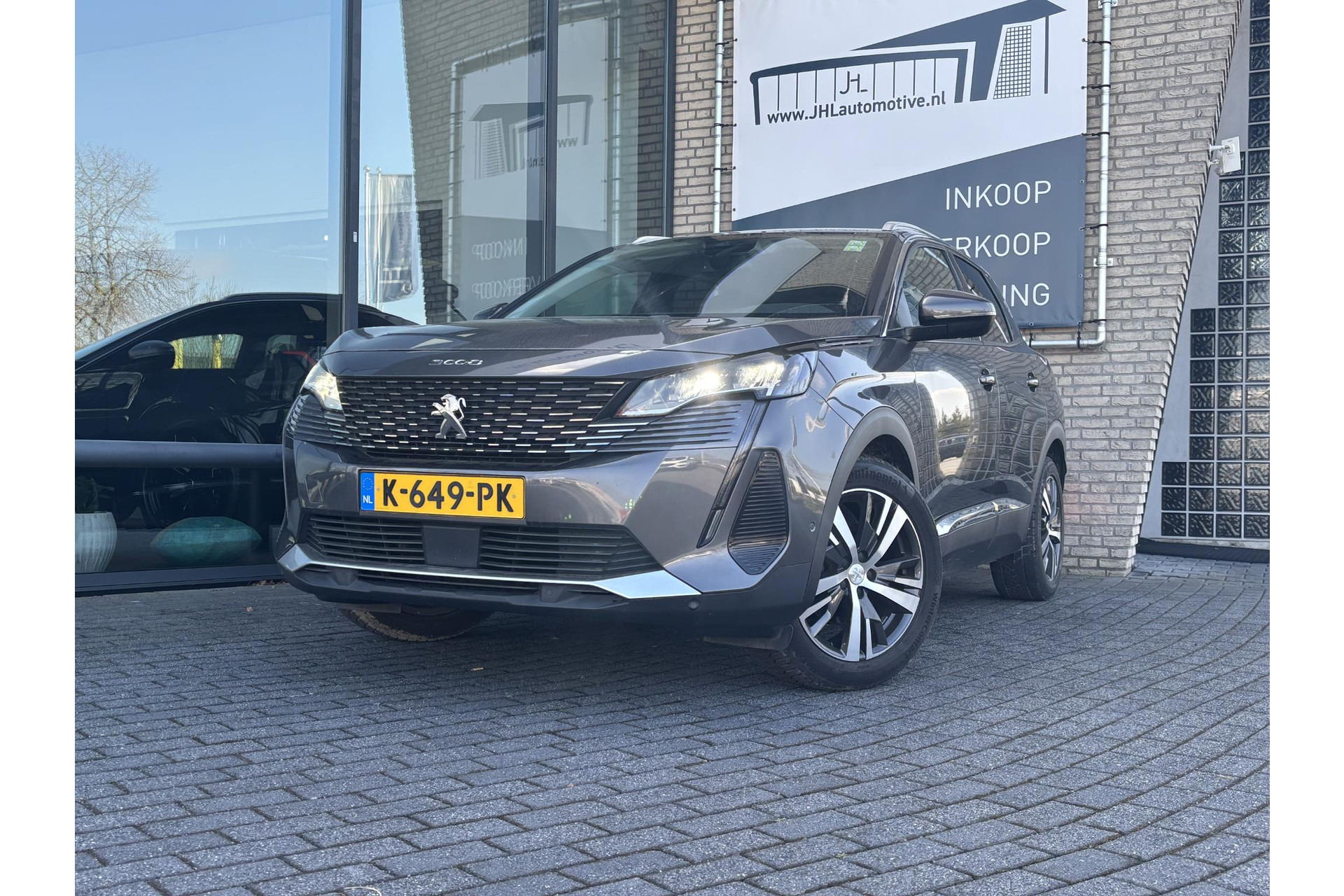 Peugeot 3008 1.2 Allure*130PK*CARPLAY*ECC*CRUISE*NAVI*HAAK*CAM*